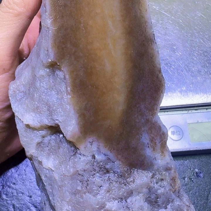 花***语和田玉未镶嵌珠宝半成品