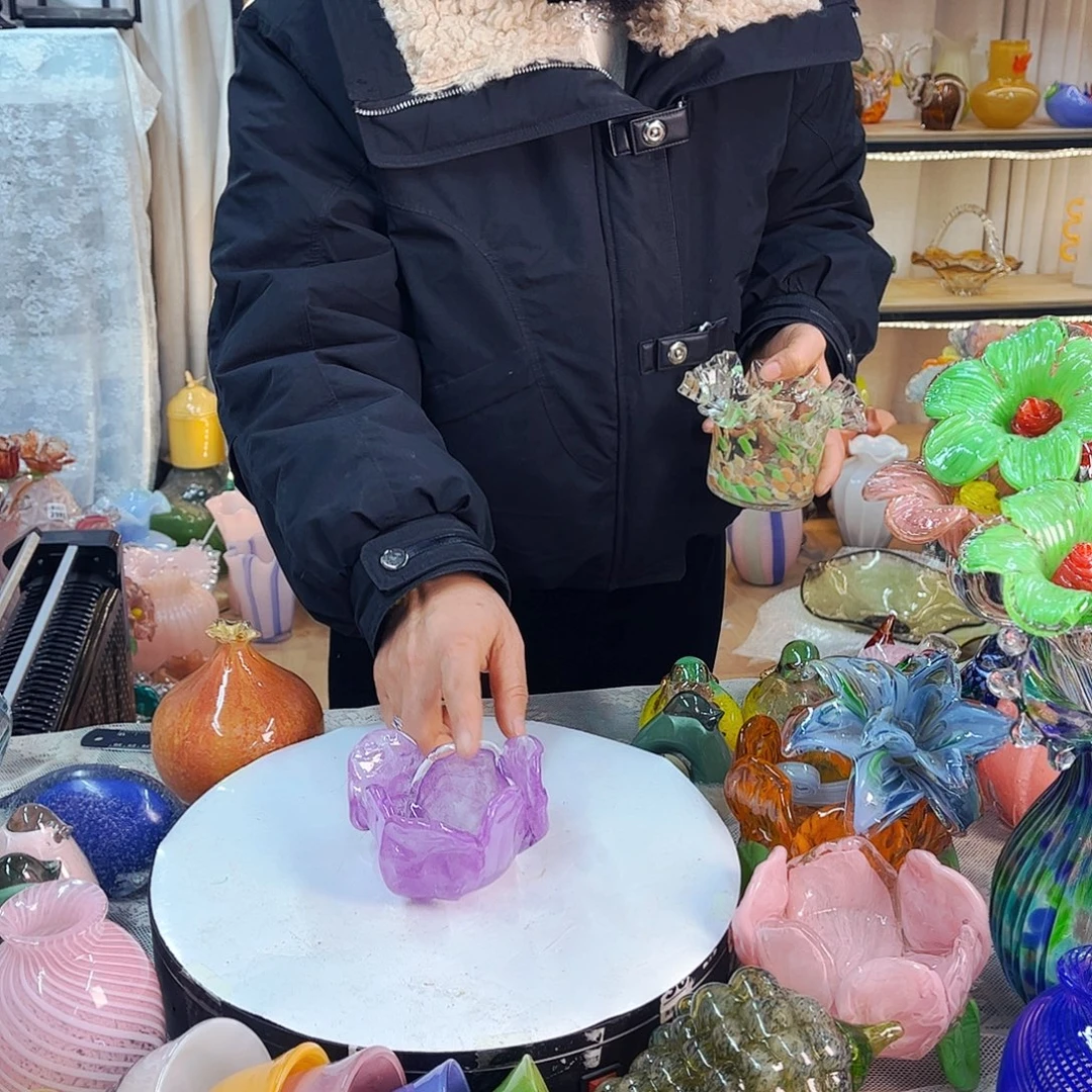 家悦琉璃花瓶摆件