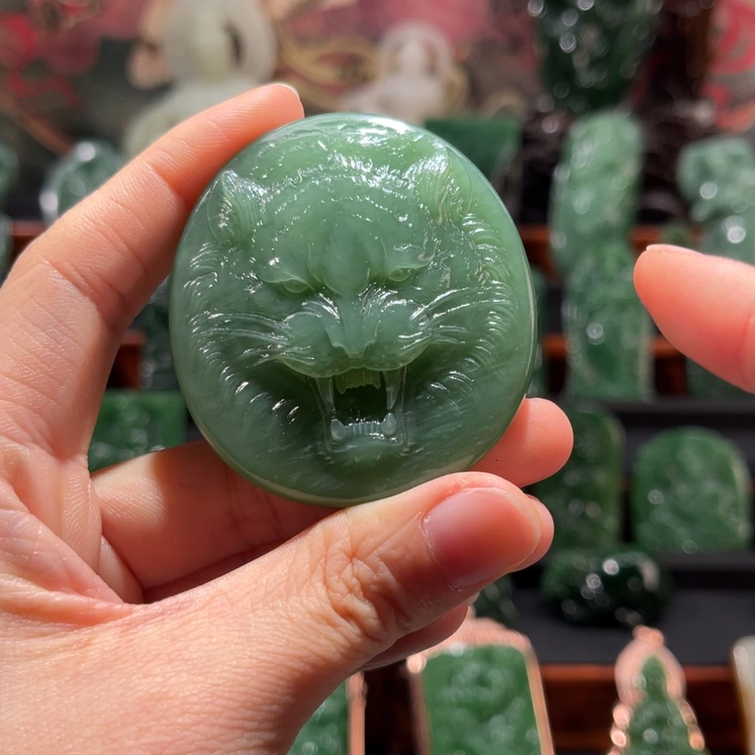 升***护和田玉（碧玉）未镶嵌颈饰