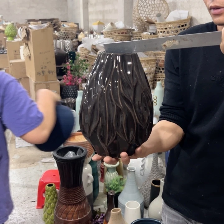 瓶高度25厘米口径7厘米微瑕捡漏
