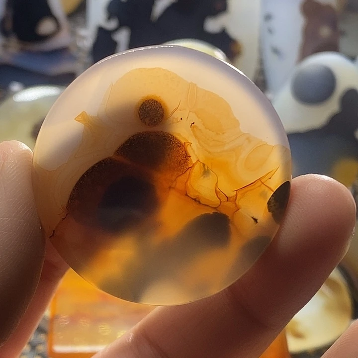 未镶嵌颈饰玛瑙/玉髓轩*