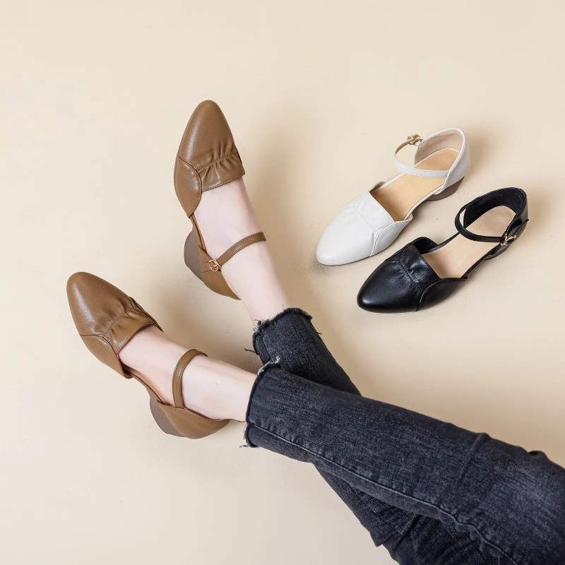 春秋款坡跟中空女鞋舒适尖头一字带凉鞋欧美舒适韩版妈妈凉鞋女款