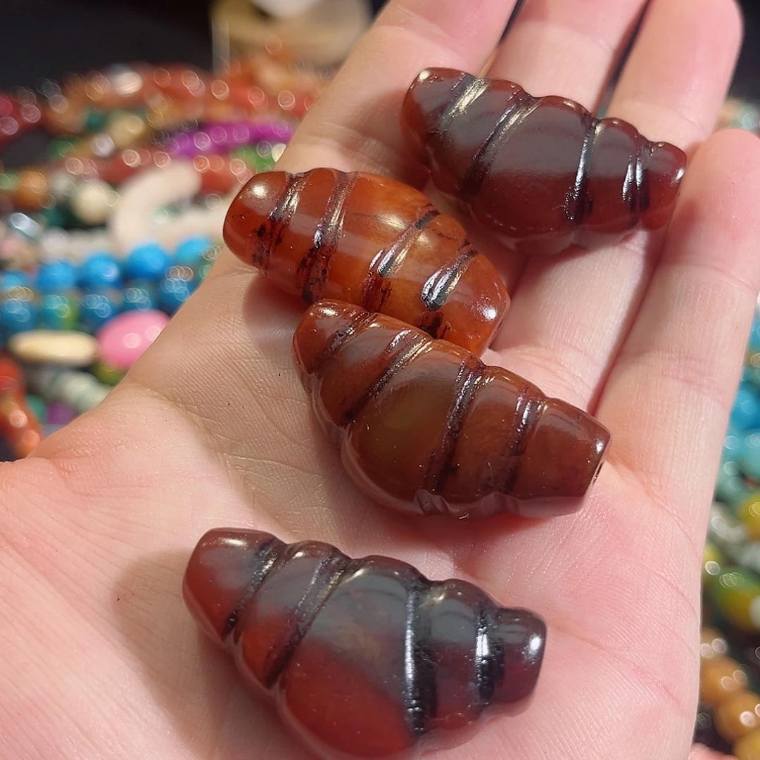 玛瑙/玉髓未镶嵌珠宝半成品老皮天珠牛角一颗22x40mm