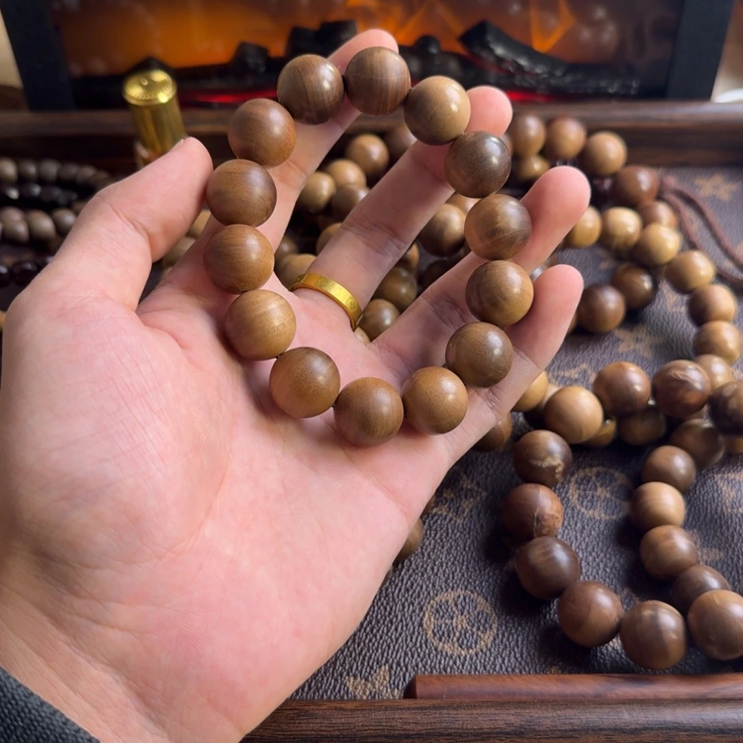 檀香木手串/手链1.5瑕疵奶香横纹