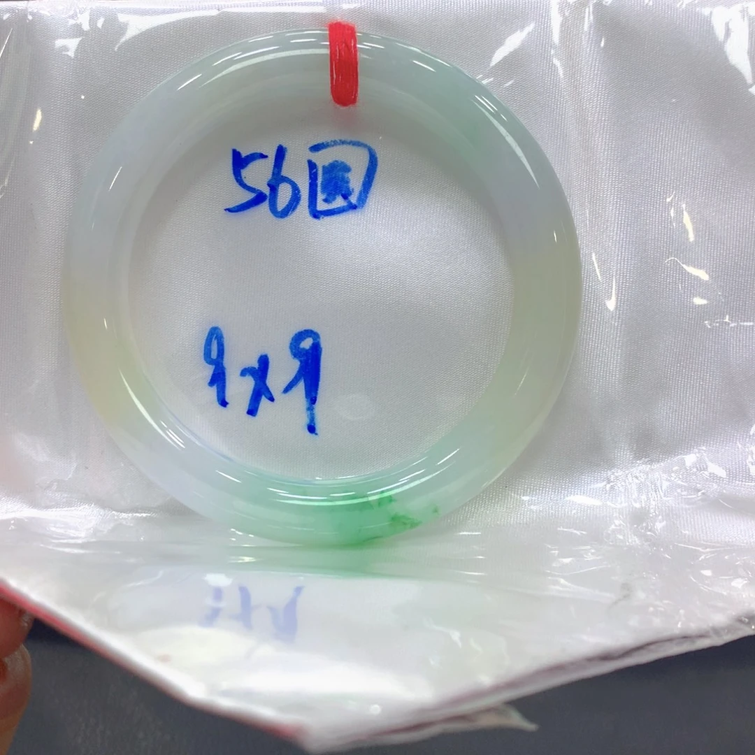 翡翠未镶嵌手镯翡翠19