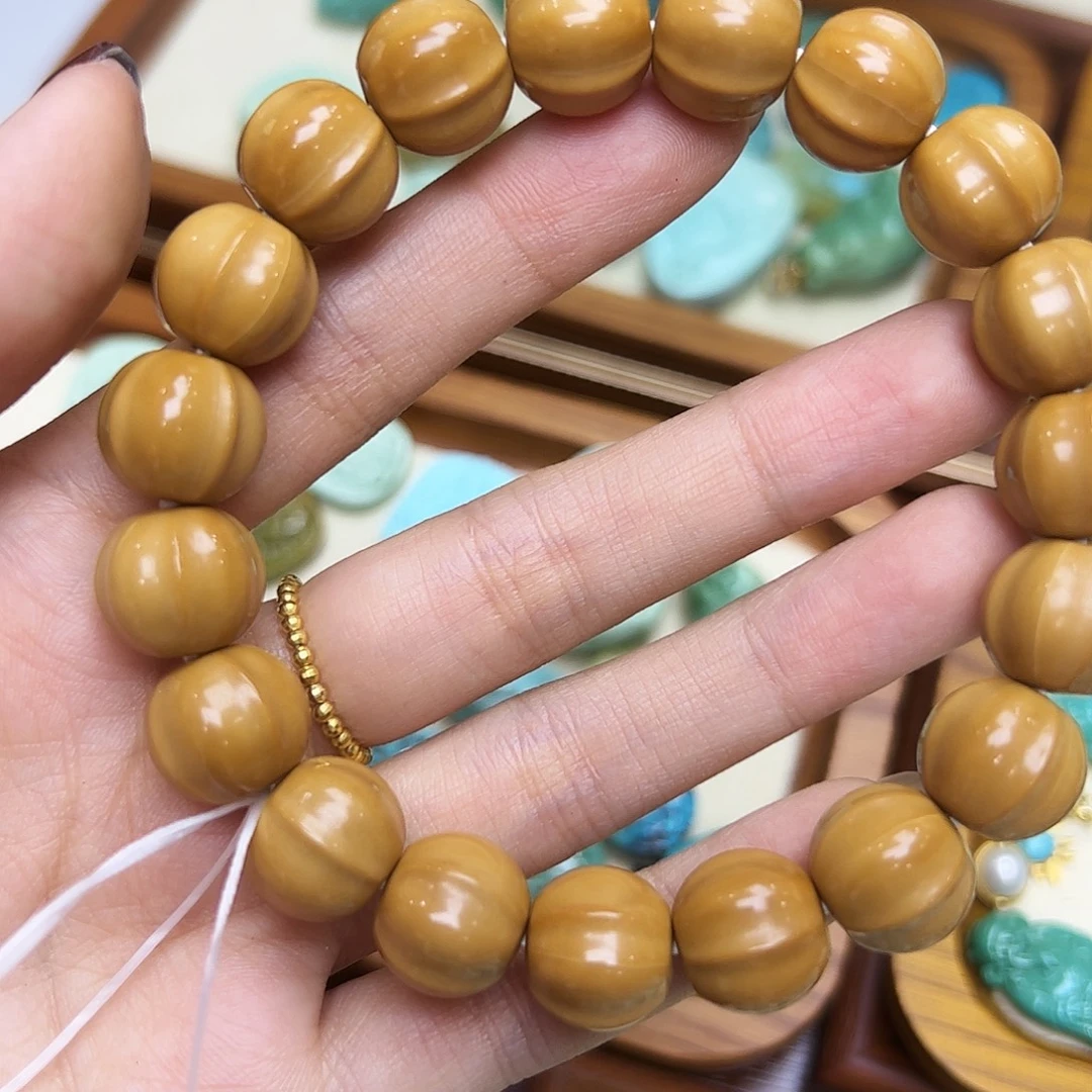 白****猴头核桃吊坠猴头核桃