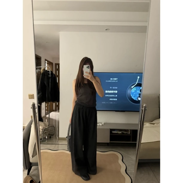 吴敏儿.百搭显瘦加绒阔腿裤