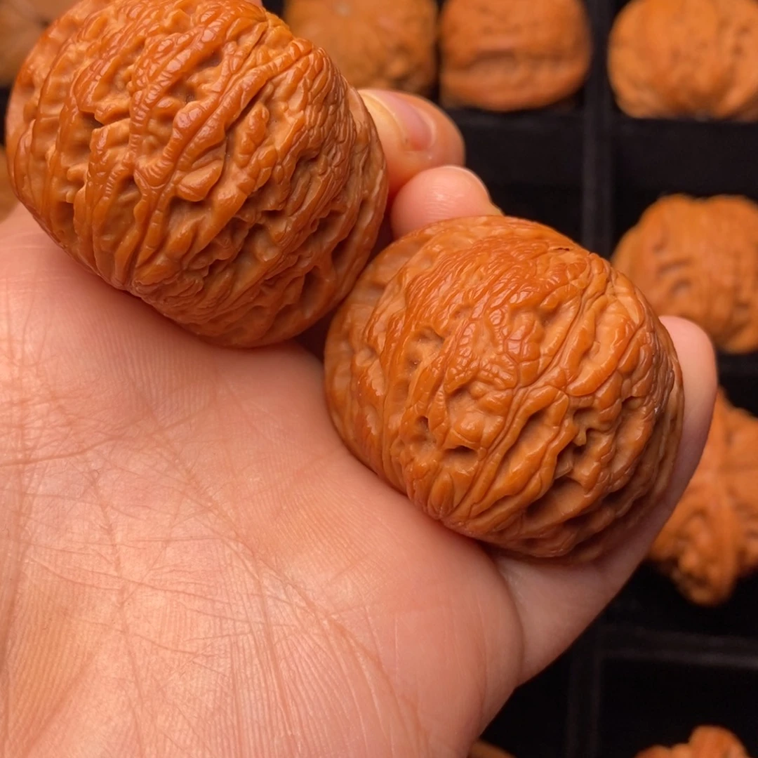 文玩核桃吊坠秦岭野生核桃