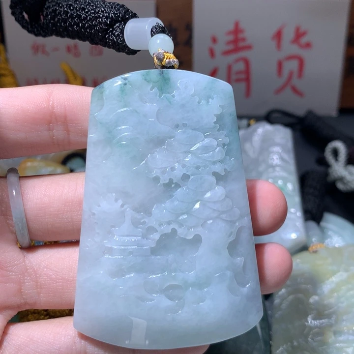 翡翠未镶嵌颈饰保真天然a货翡翠