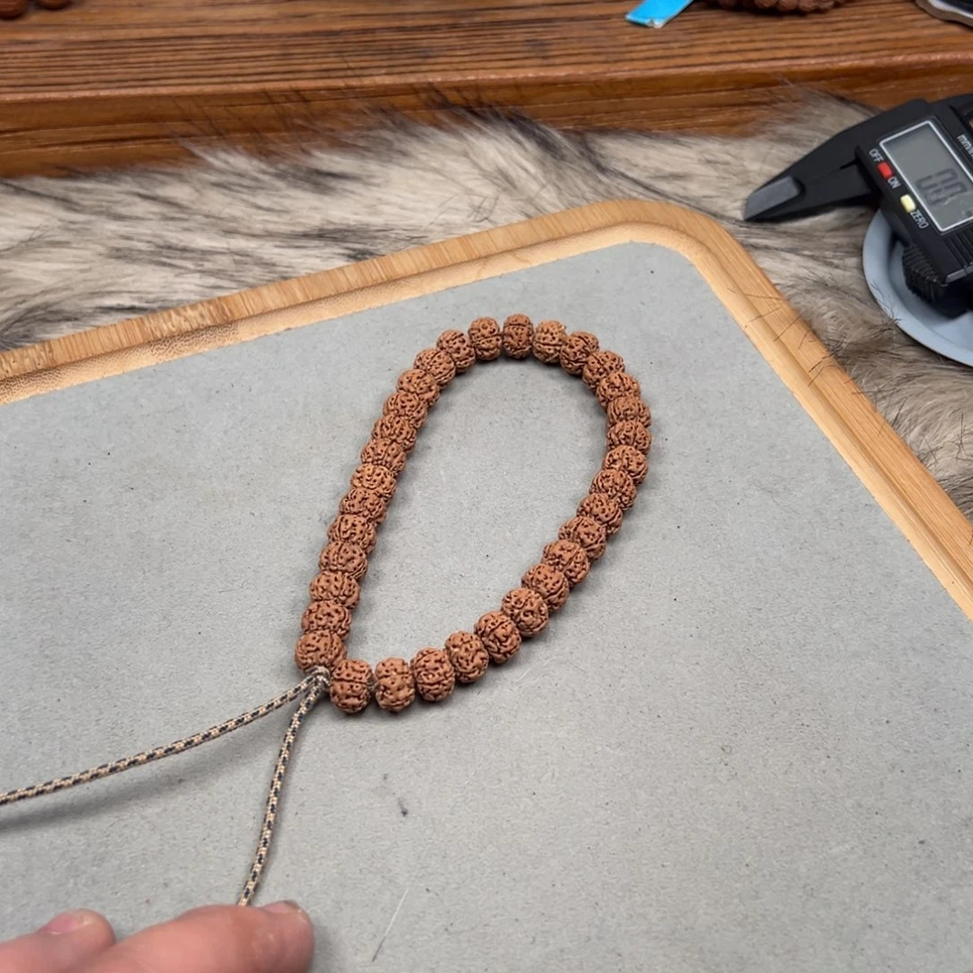 郑***馆金刚菩提吊坠金刚