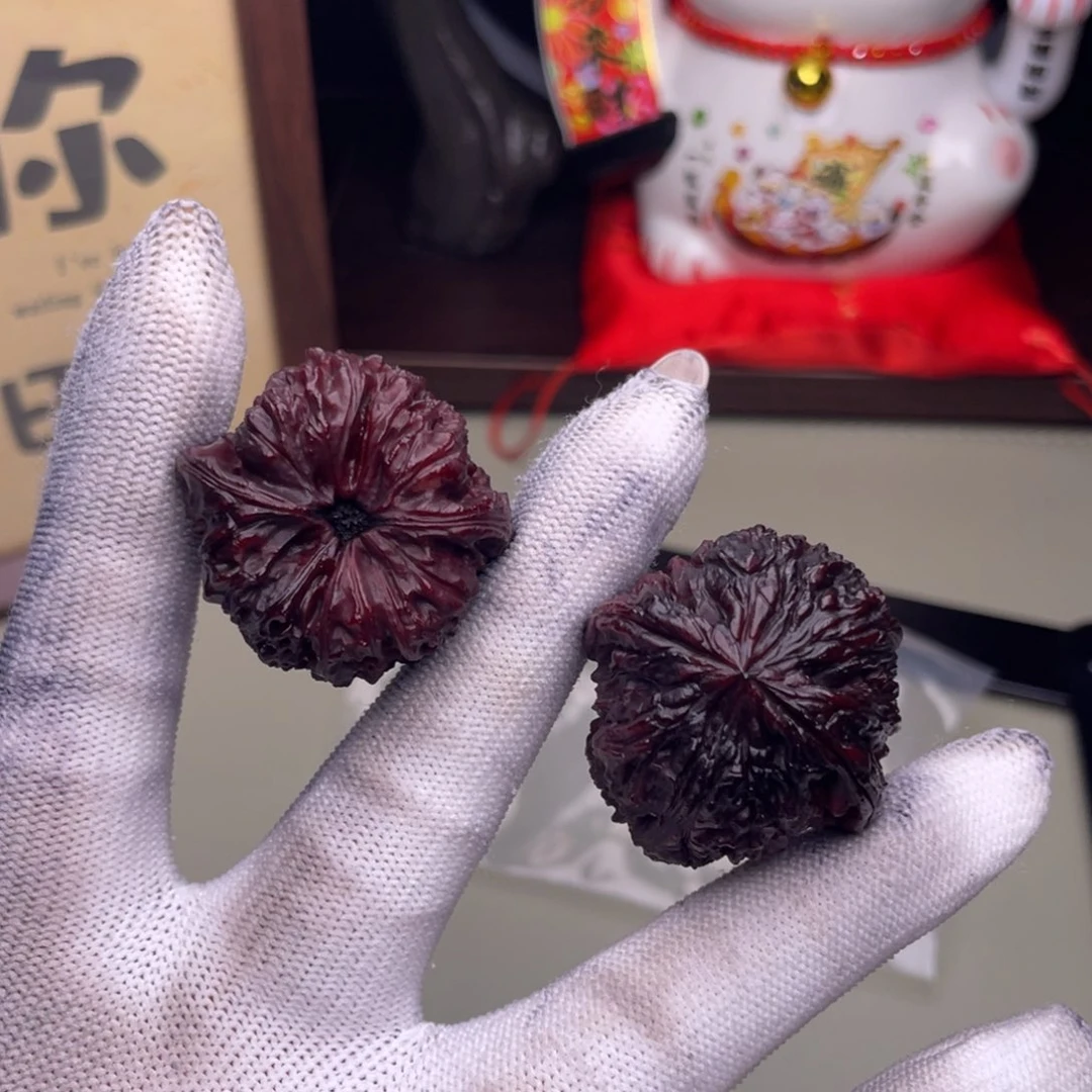 文玩核桃把件凹底小南疆