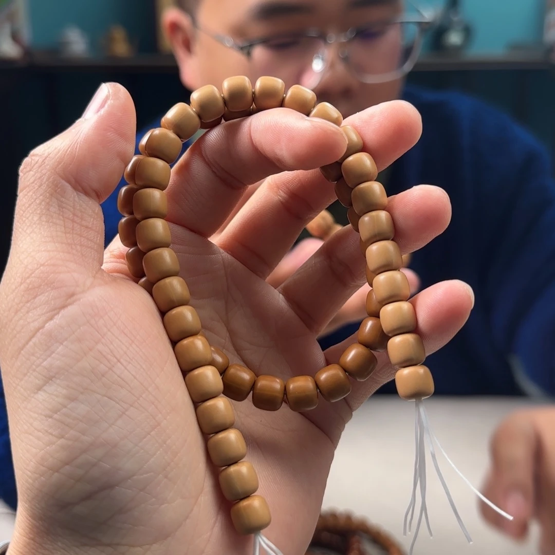 吊坠猴头核桃道珠8+