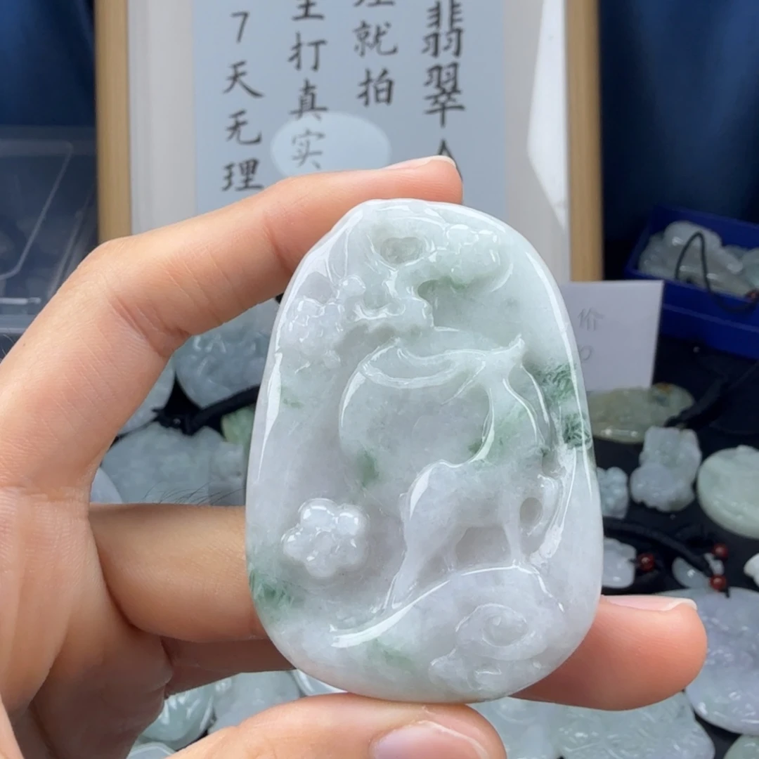 翡翠未镶嵌颈饰翡翠