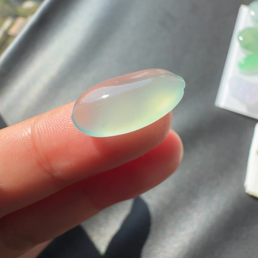 定制翡翠未镶嵌正冰蓝随行