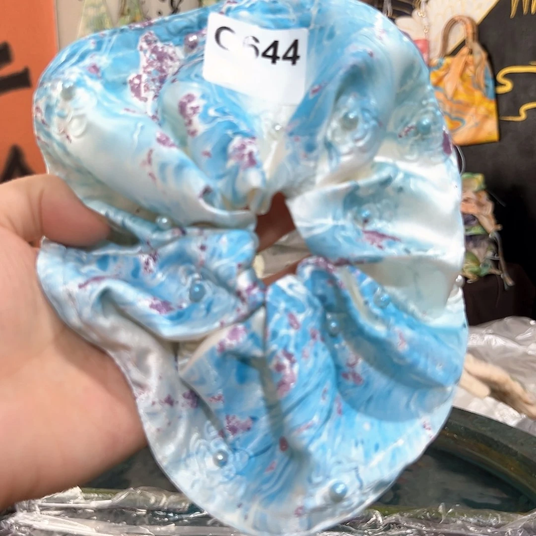 小****)644精品圆饼发圈