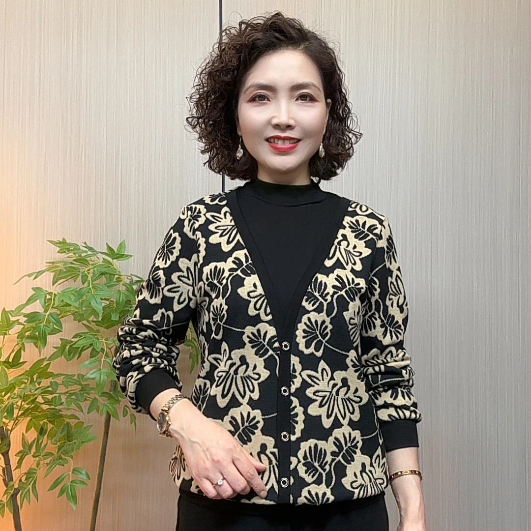 秋冬中老年妈妈装宽松洋气假两件气质流光风印花保暖加厚女打底衫