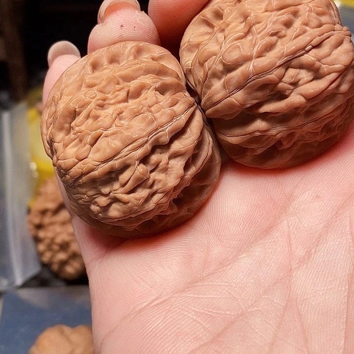 吊坠文玩核桃磨盘狮子头，边40