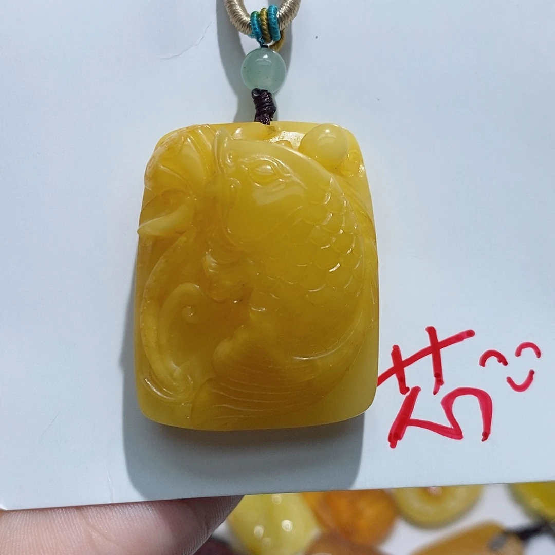 定制琥珀未镶嵌蜜蜡