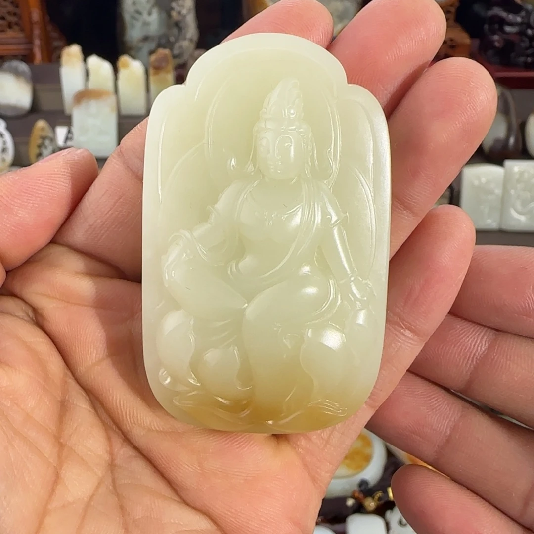 和田玉（糖玉）未镶嵌颈饰