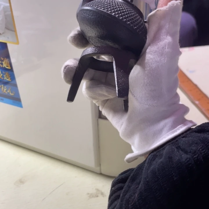 静*欢迎大家新年快乐