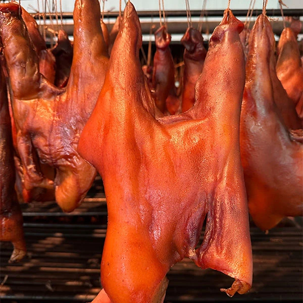 【腊猪脸现称】农村柴火烟熏猪拱嘴去骨猪头肉猪脸皮下酒菜猪耳朵