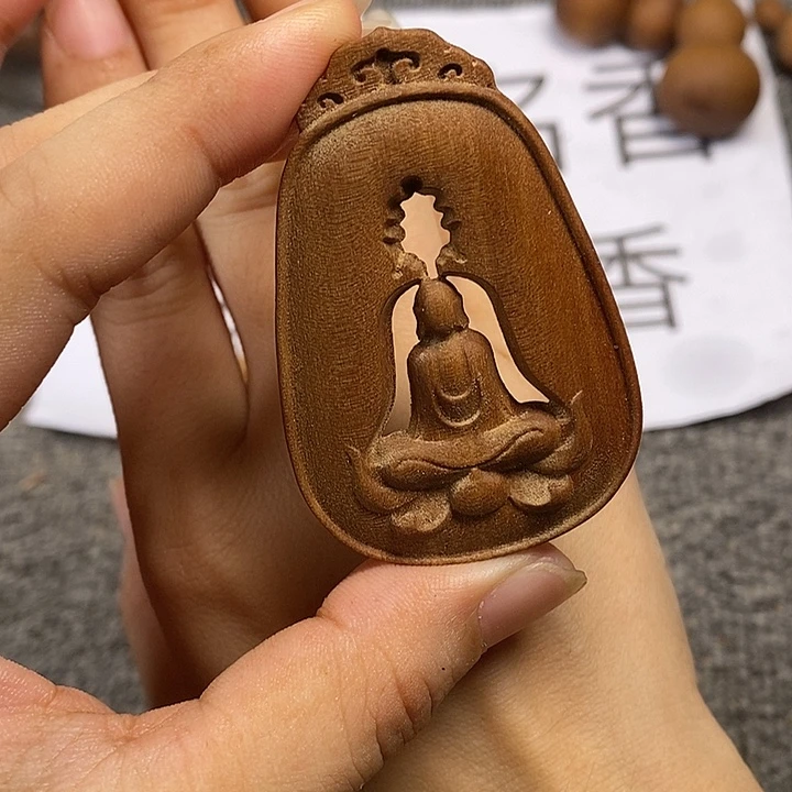 檀香木手串/手链老山檀香黑肉无相镂空吊坠