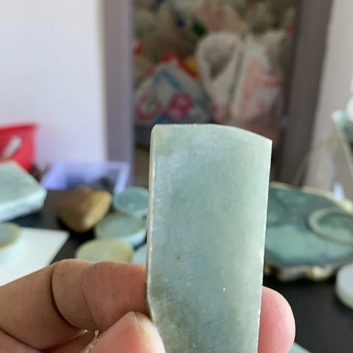 定制翡翠未镶嵌定制手镯