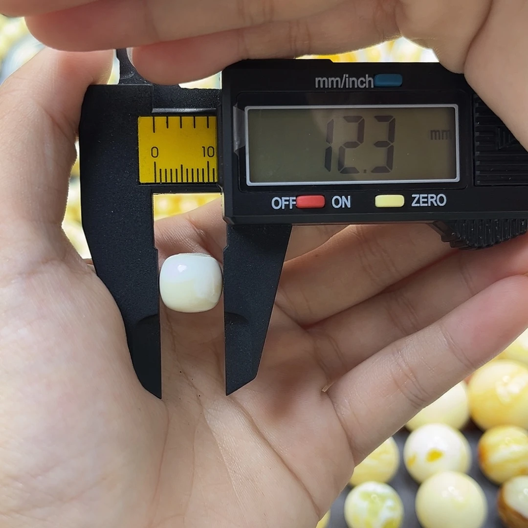 琥珀未镶嵌手链单珠老型