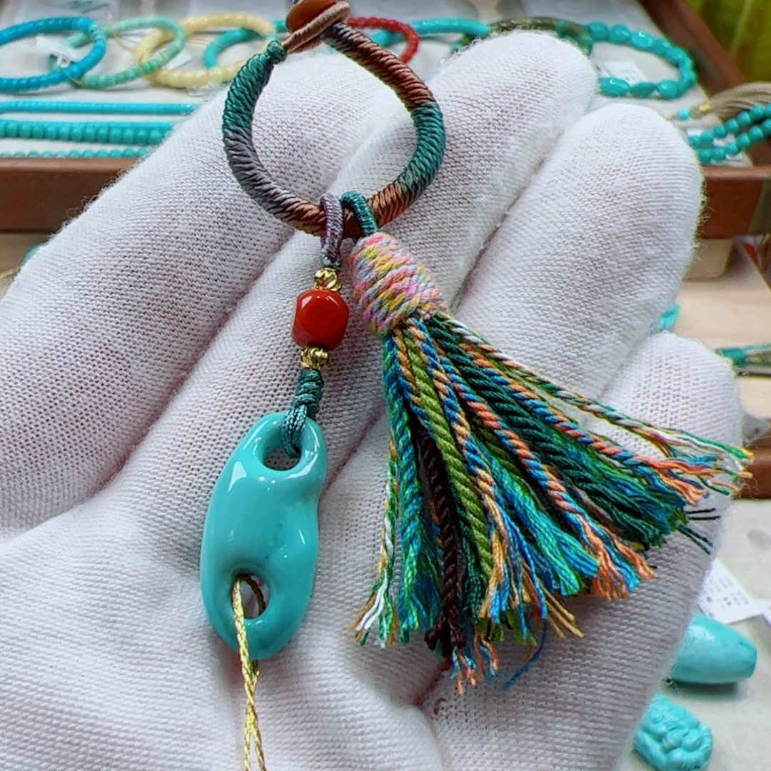 绿松石挂件未镶嵌1个