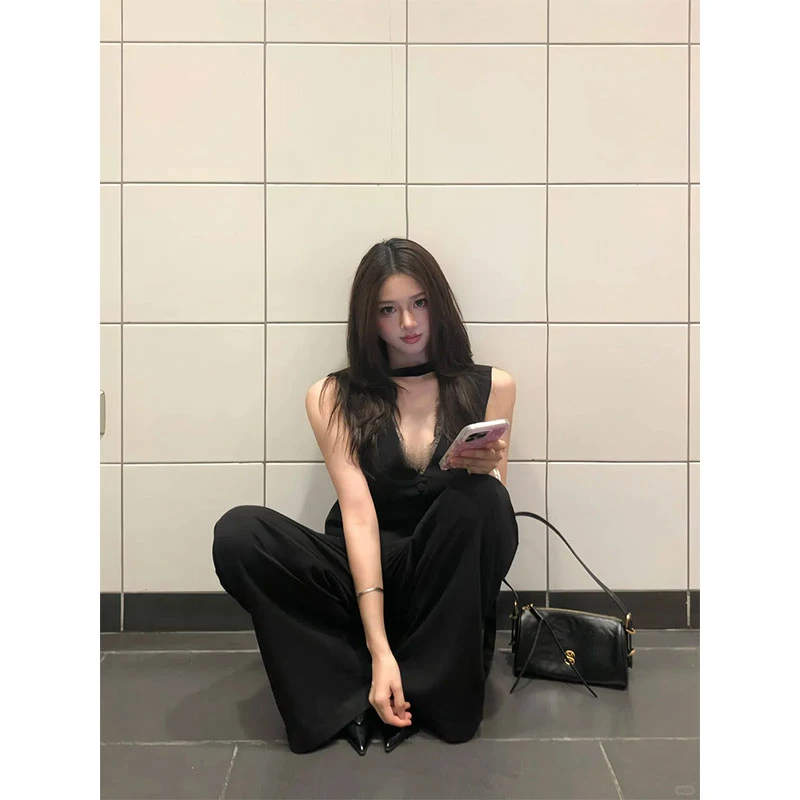 2025年夏季新款辣妹性感蕾丝马甲无袖背心上衣女配高腰显瘦阔腿裤