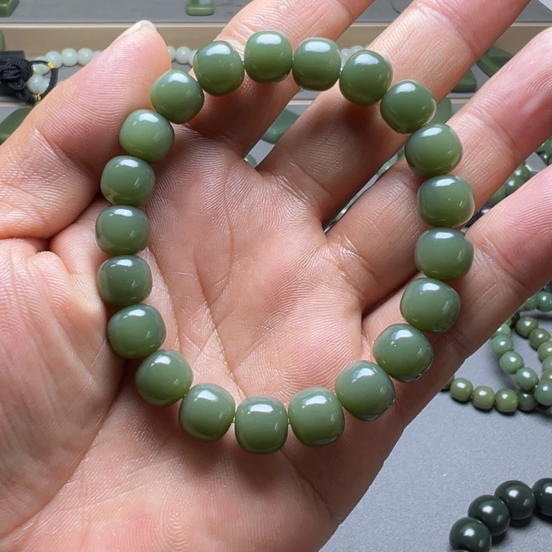 和田玉未镶嵌手链蓝调沙枣青卡10