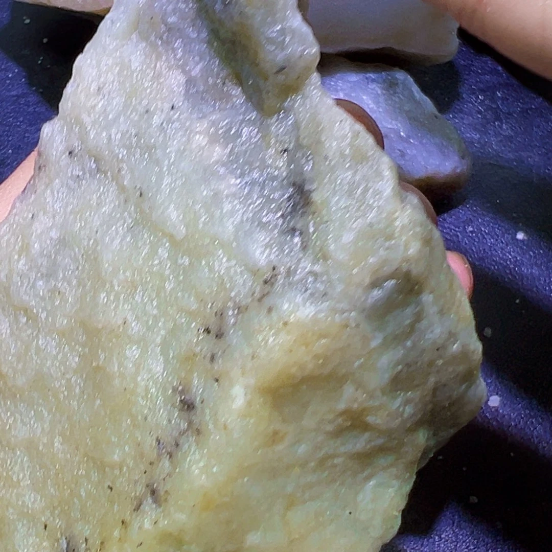 和田玉（糖玉）未镶嵌珠宝半成品