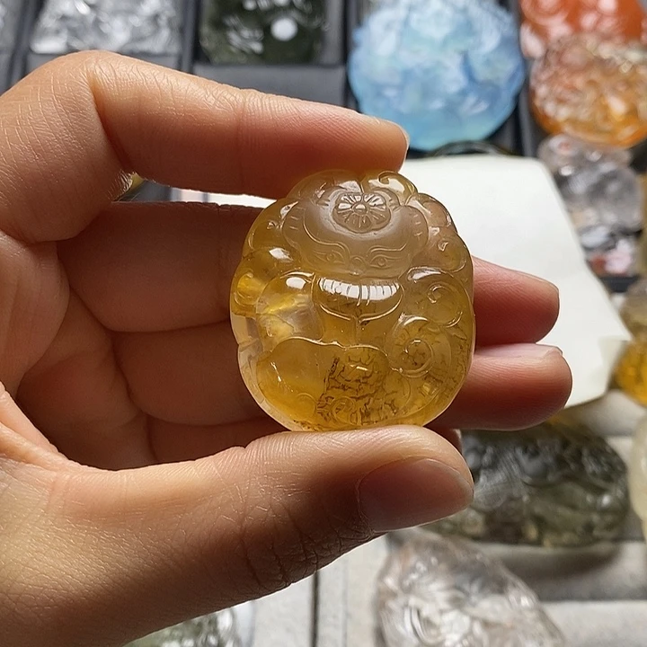 未镶嵌颈饰水晶水晶吊坠