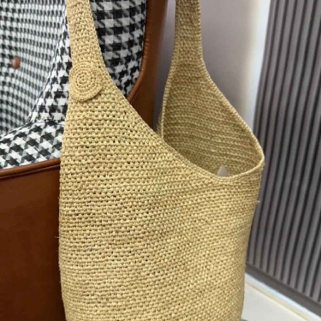 拉菲草水桶包沙滩手拎包手拿包百搭编制腋下肩包