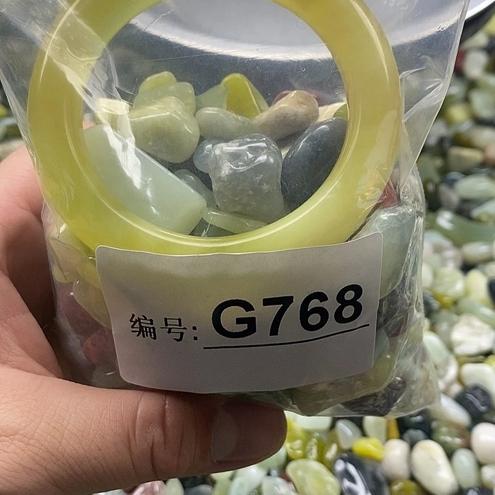 岫玉鱼缸石未镶嵌