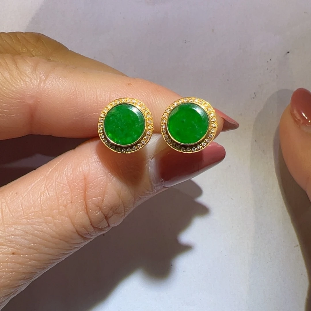 翡翠颈饰18K金镶嵌耳钉