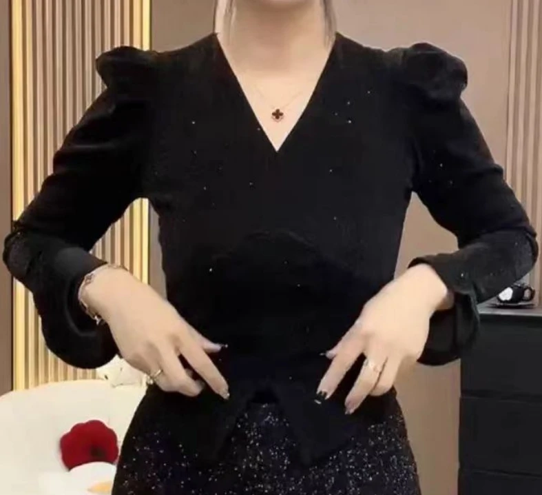 6026 女士时尚百搭休闲小衫 HY1