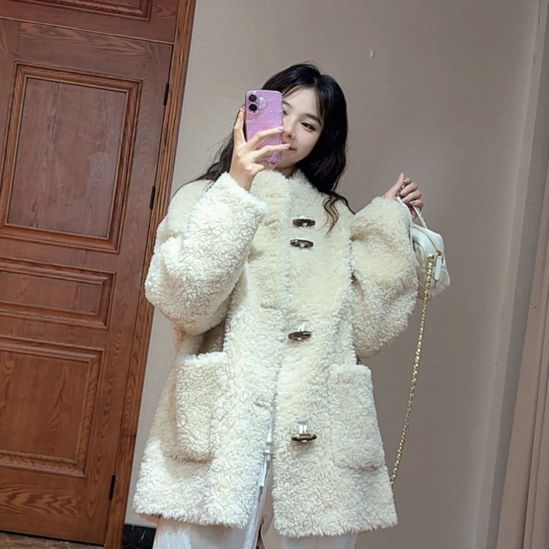 2025爆款100%纯羊毛中长款外套女冬季保暖慵懒风皮毛一体羊毛大衣