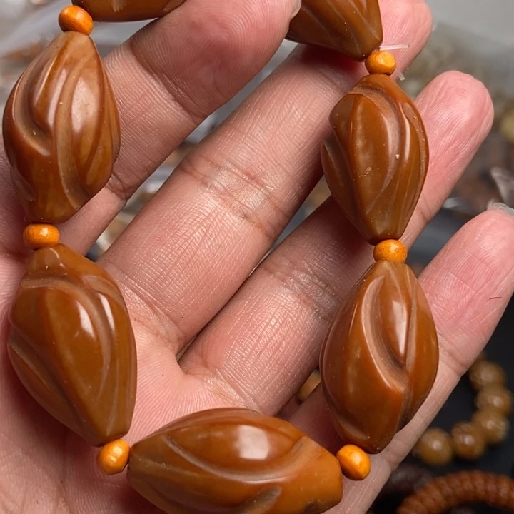 橄榄核吊坠今天的