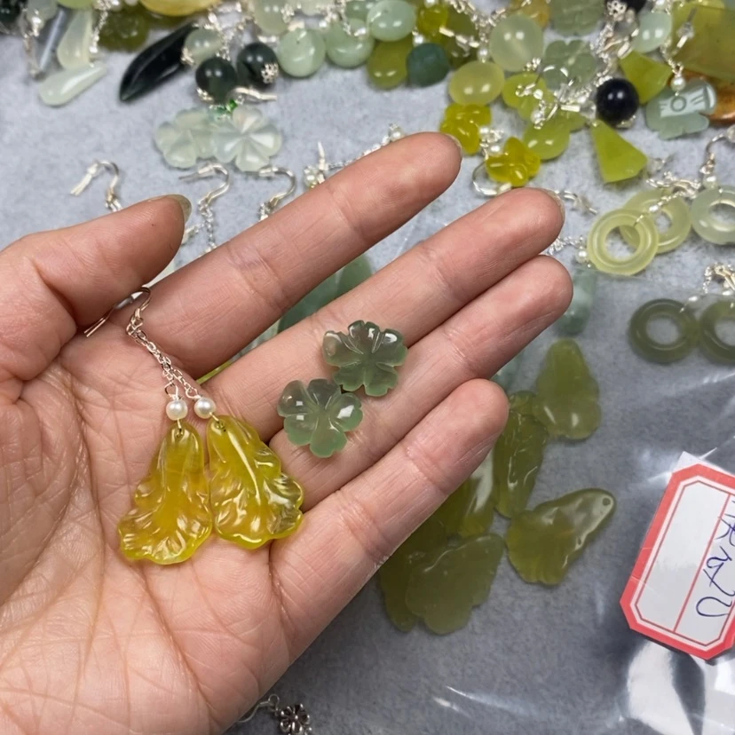 【闪购商品】蛇纹石玉挂件耳饰耳环项链未镶嵌A**儿