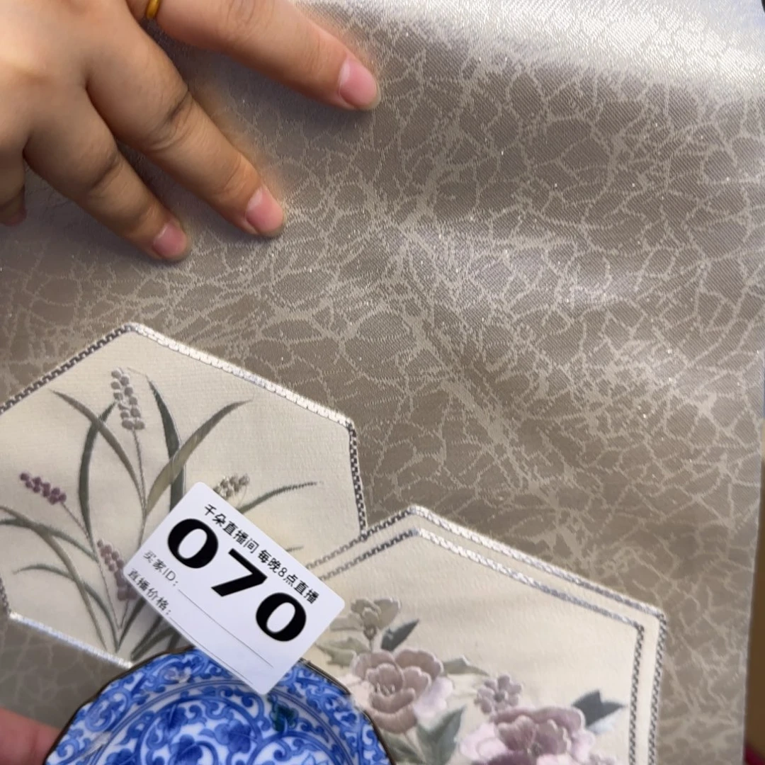 手工艺品琉璃物**美小雨