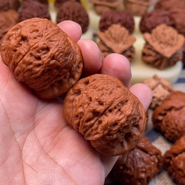 文玩核桃把件董*核桃