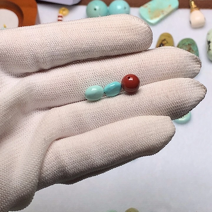 胧***隙南红玛瑙未镶嵌珠宝奇石