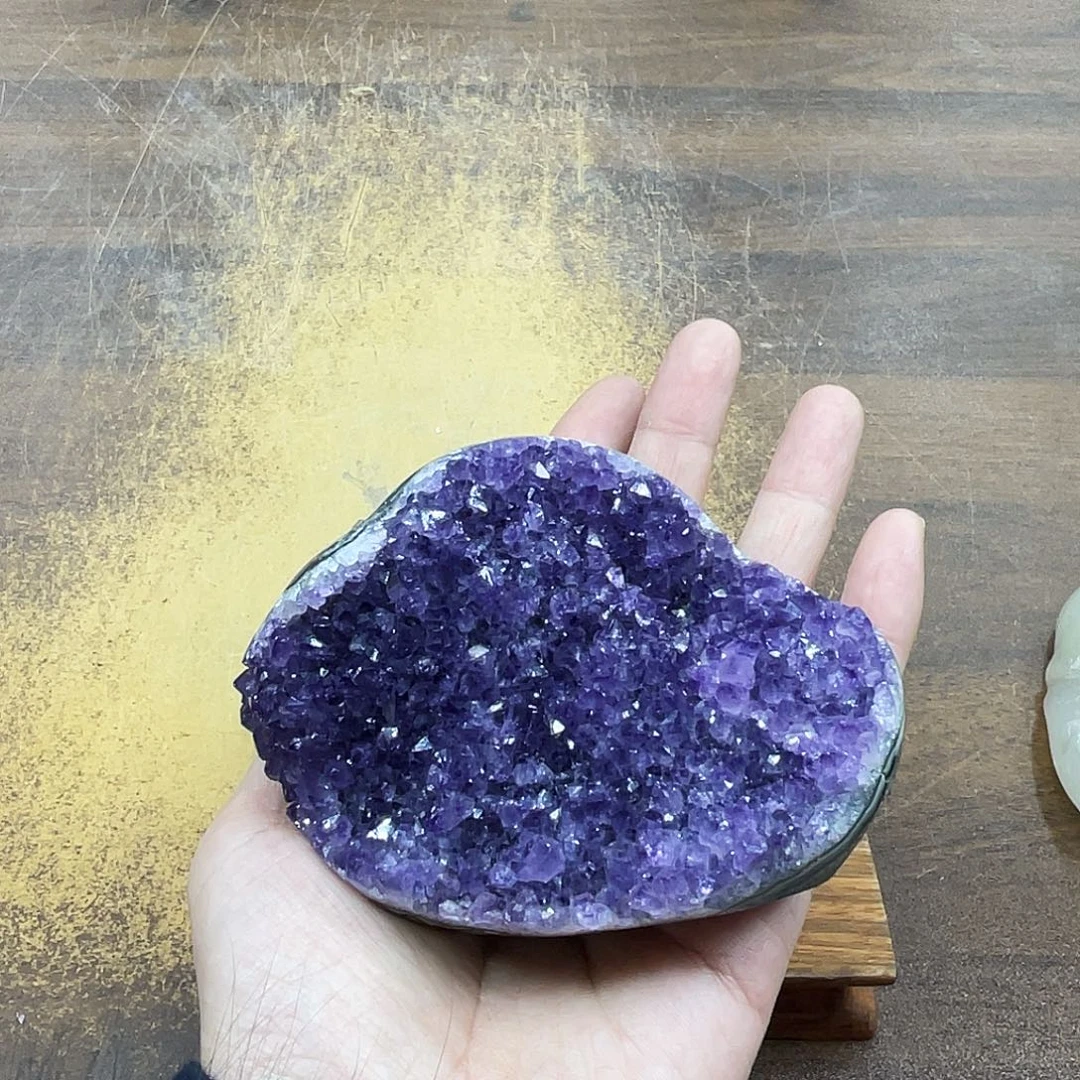 紫晶摆件未镶嵌晶体
