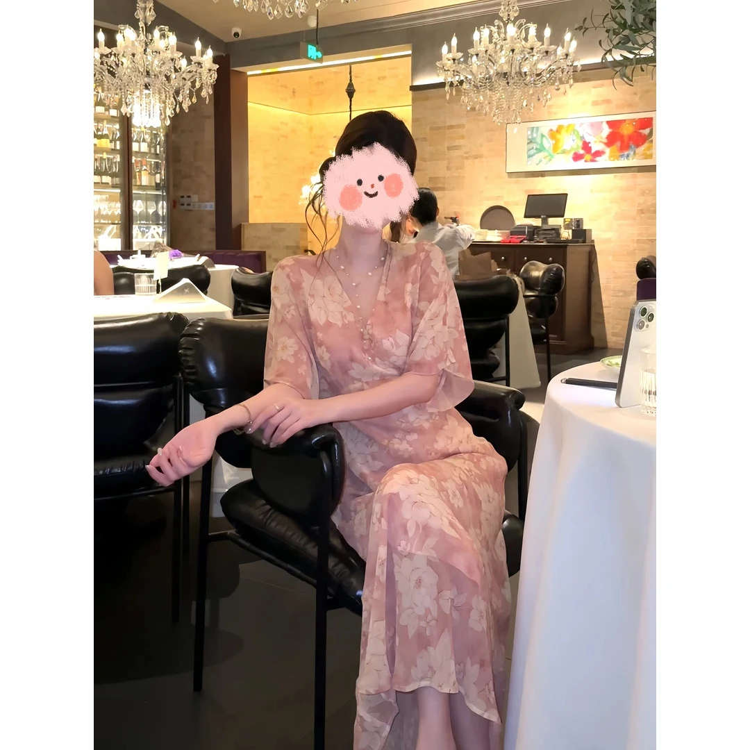 【小婉】法式高级优雅V领柔美碎花收腰层次感中袖连衣长裙子LYQ1011