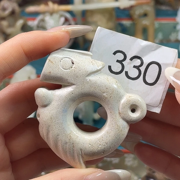 和田玉（糖玉）未镶嵌挂件