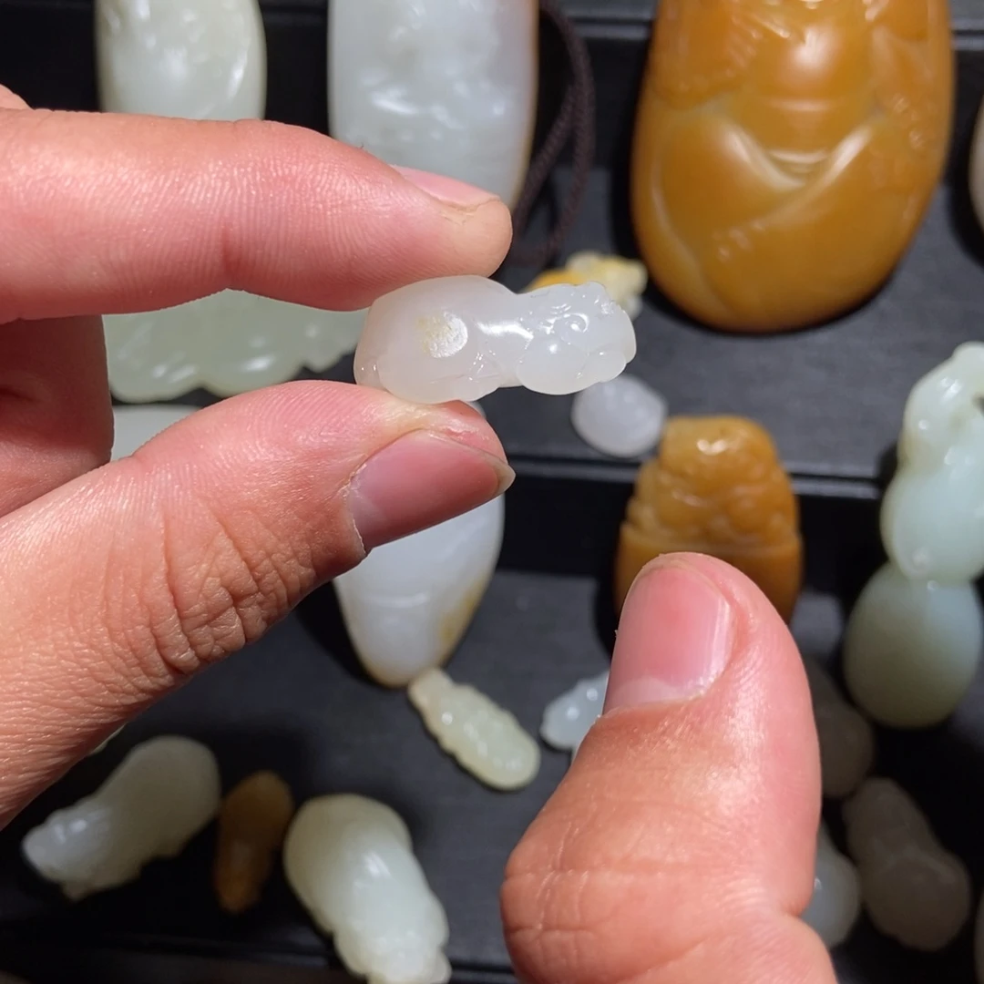 和田玉颈饰未镶嵌?***?