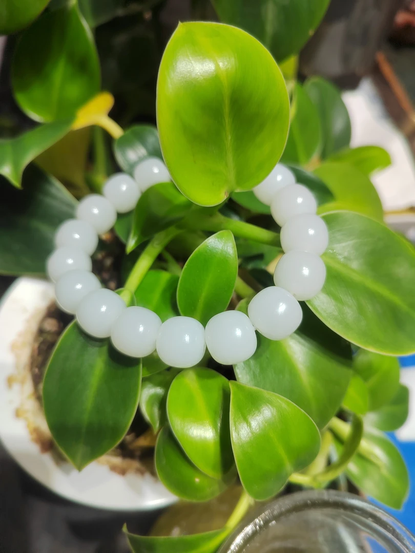 新疆和田玉老型珠羊脂白手串 （11*12mm）