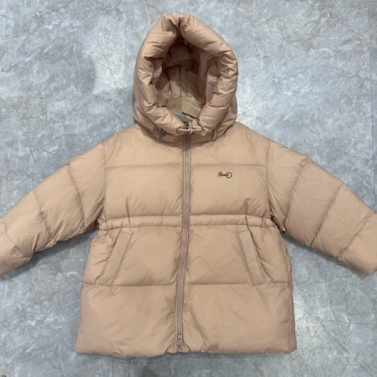 6717童装中款羽绒服