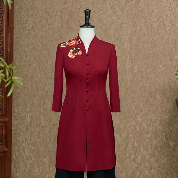 忆留香七分袖上衣-（古润衣介走秀旗袍111378）